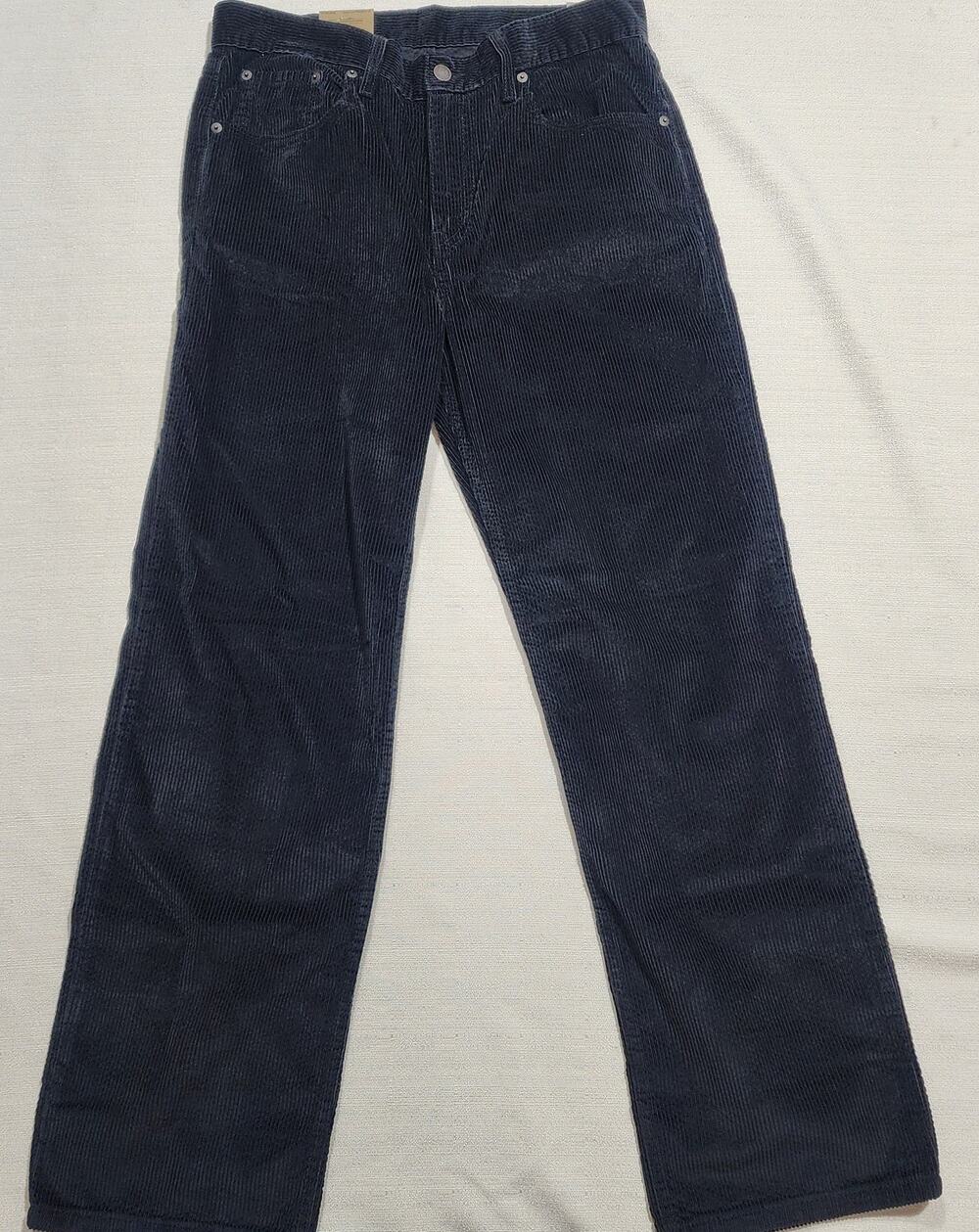 Levi's low pro Mid rise pants waist 30'' length 30'' corduroy